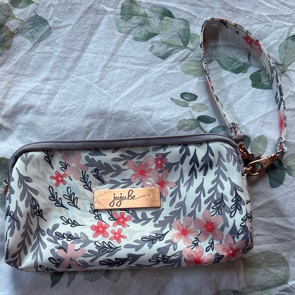 Ju-Ju-Be Pink and Gray Floral Wristlet